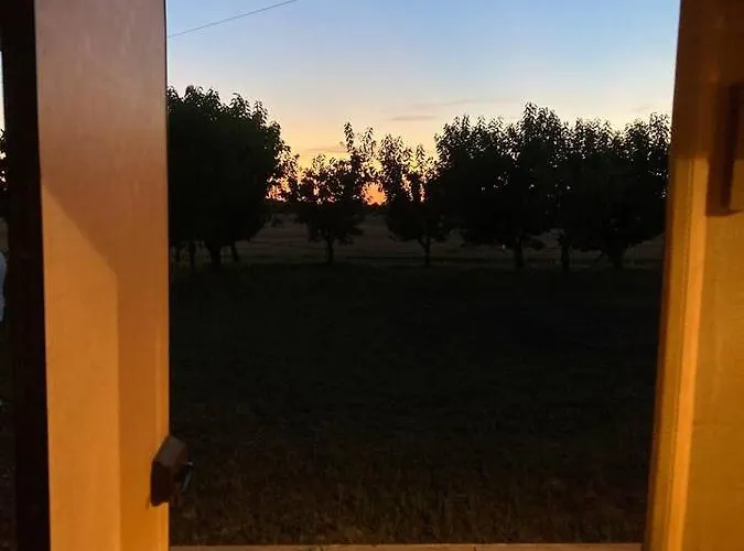 Shanti, Relax Tra I Ciliegi Роскошный шатер Креспеллано